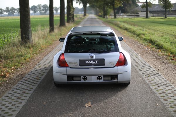 5M8A3979